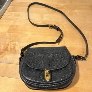 EUC Dooney & Bourke Purse